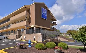 Americas Best Value Inn-Pittsburgh Airport